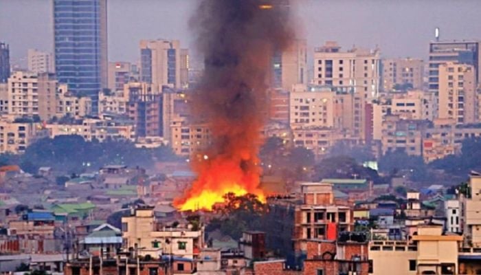 Korail Slum fire completely doused after 16hrs