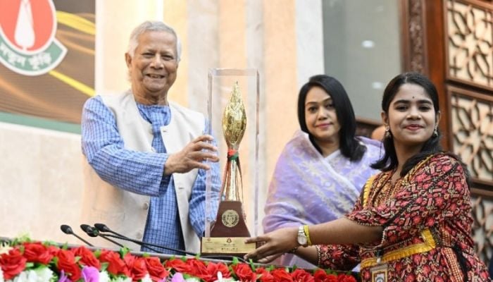 CA distributes awards among ‘Notun Kuri’ 2025 winners