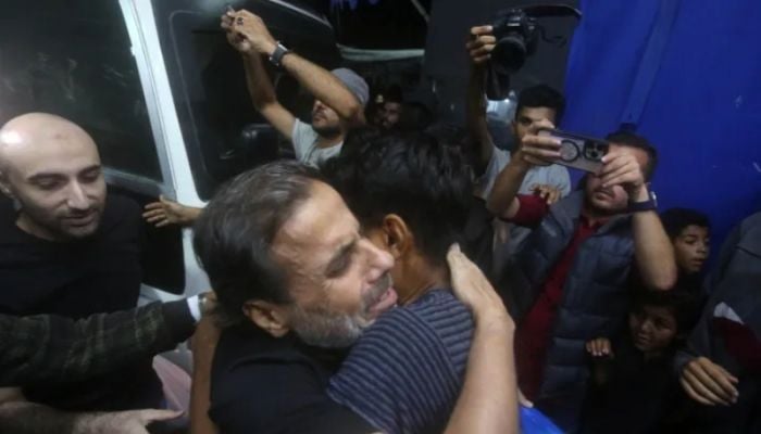 Joy in Gaza as 5 Palestinians freed by Israel reunite with families