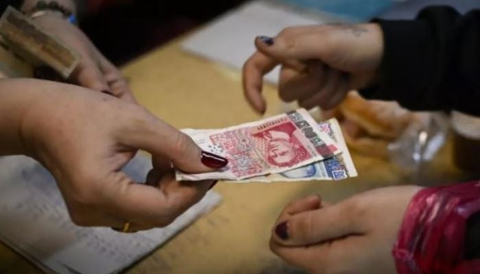 Bulgaria adopts euro amid fear and uncertainty