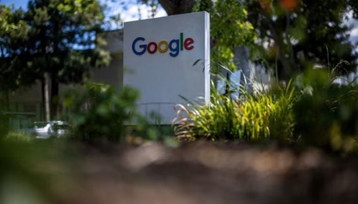New York Times reporter sues Google, xAI, OpenAI over chatbot training