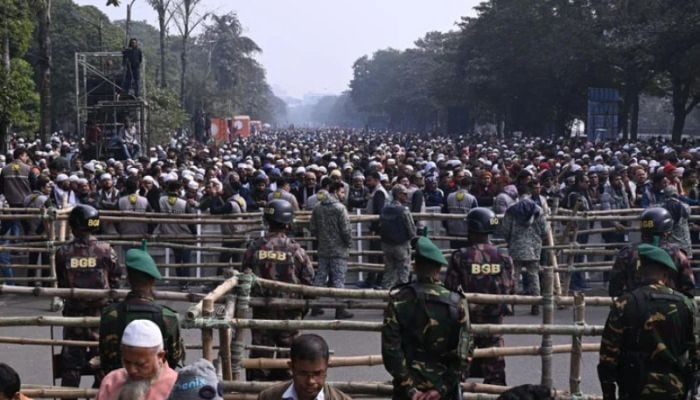 Manik Mia Avenue packed to capacity ahead of Khaleda Zia’s janaza
