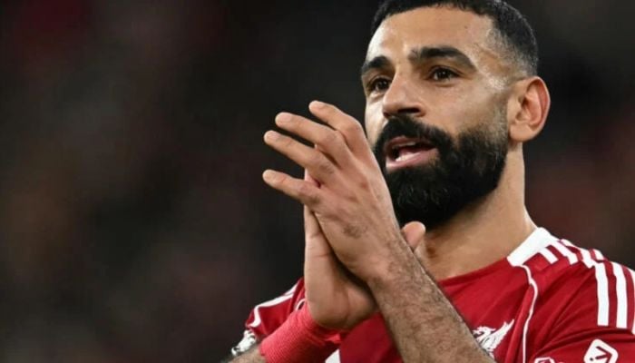 Salah back in Liverpool fold as Arsenal grab last-gasp win