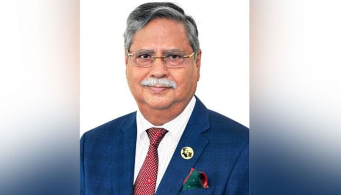 President hosts reception on Xmas