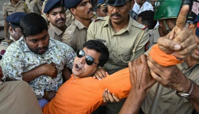 Hundreds gather to protest outside Bangladesh Deputy High Commissions in Mumbai, Kolkata
