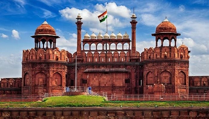 Putin in India for defence, trade talks