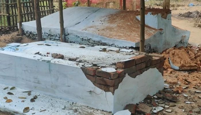 Shah Satyapir Mazar in Thakurgaon vandalised