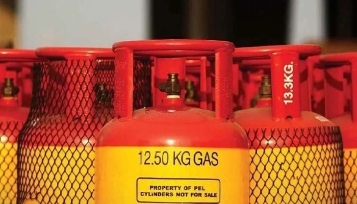 LPG price hike fails to ease ongoing crisis in Bangladesh