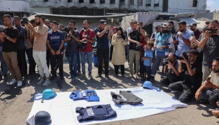128 journalists killed worldwide in 2025