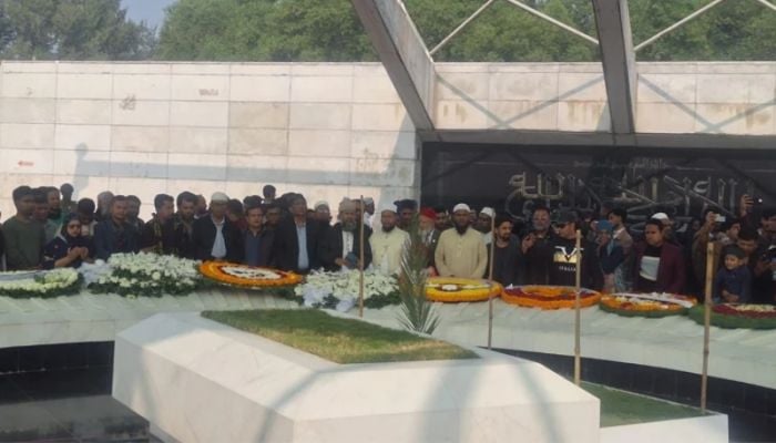 Ziaur Rahman and Khaleda Zia’s burial site opened to all