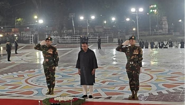 PM pays homage to language heroes