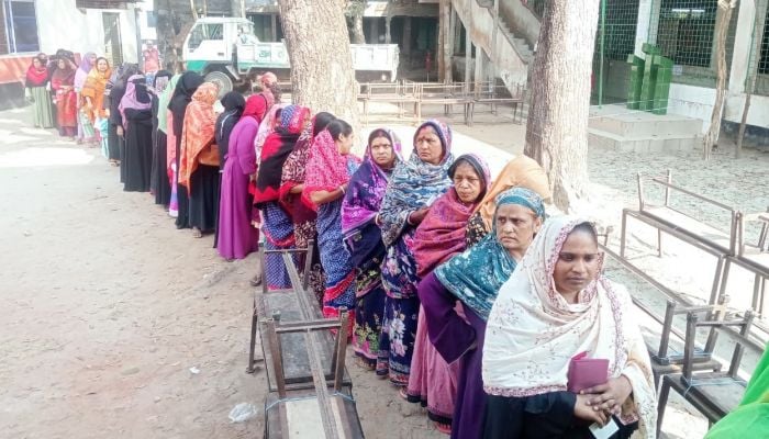 Voting in national polls ends peacefully