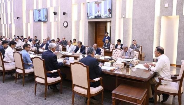 Inter-ministerial meeting on finalizing action plan to launch 'family card' held