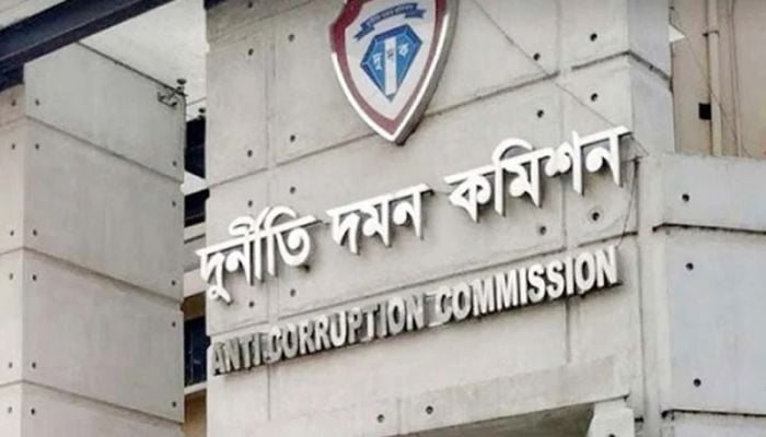 ACC chairman, two commissioners resign