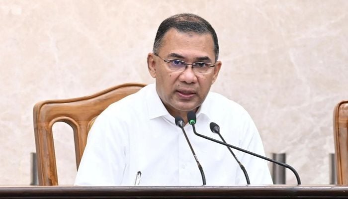 PM consults with experts to help ease city’s traffic jam  