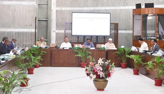 JS session to continue till April 30