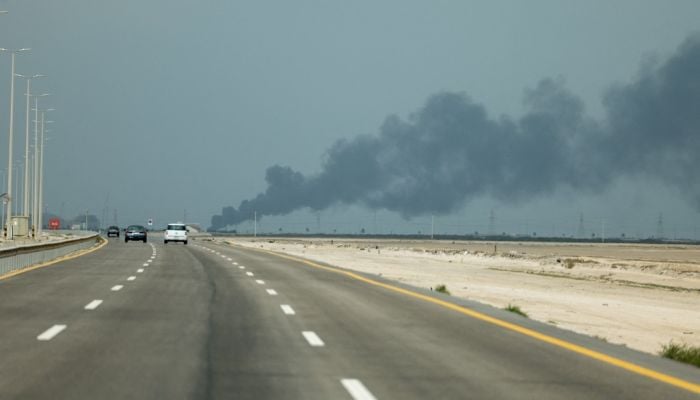 Saudi Aramco reducing output at two oilfields
