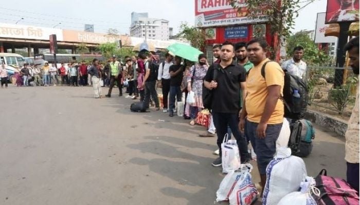 Eid exodus leaves Dhaka nearly empty 