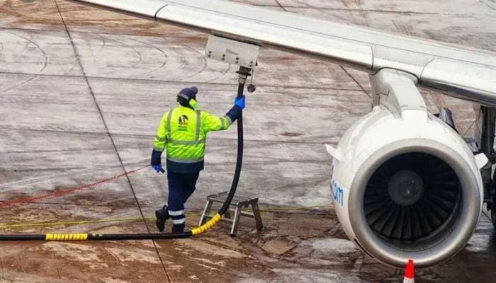 Jet fuel price hiked by Tk 90 per liter
