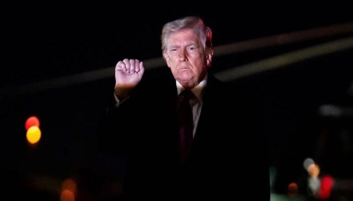 White House signals willingness to end Iran war without reopening Strait of Hormuz