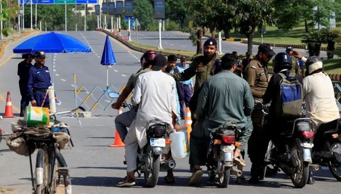 Hopes of peace talks in Pakistan are fading