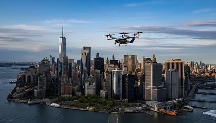 Electric air taxis take off from Manhattan for first New York airport trips