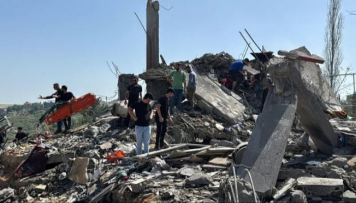 Lebanon says Israeli strikes killed 39