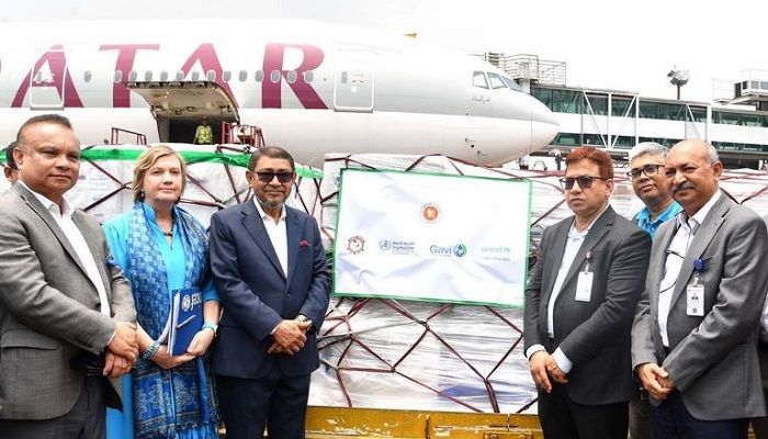 10 different vaccines arrives in country