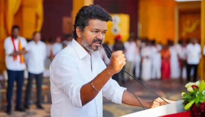 Vijay's numbers nightmare ends
