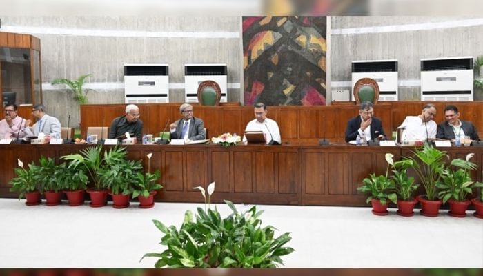 Cabinet grants duty waiver on import of new e-buses, trucks