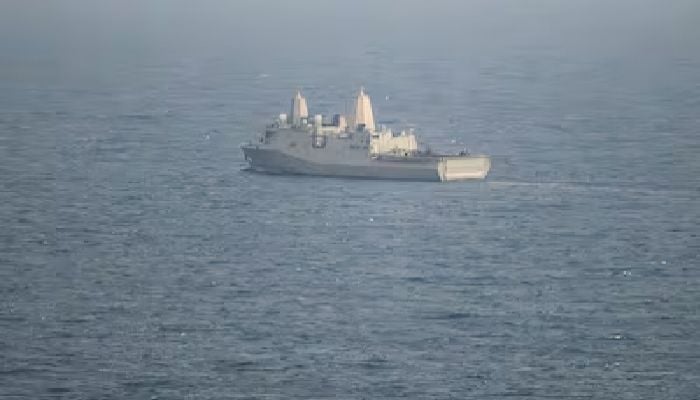 Missiles fired at US frigate in Strait of Hormuz: Iranian media