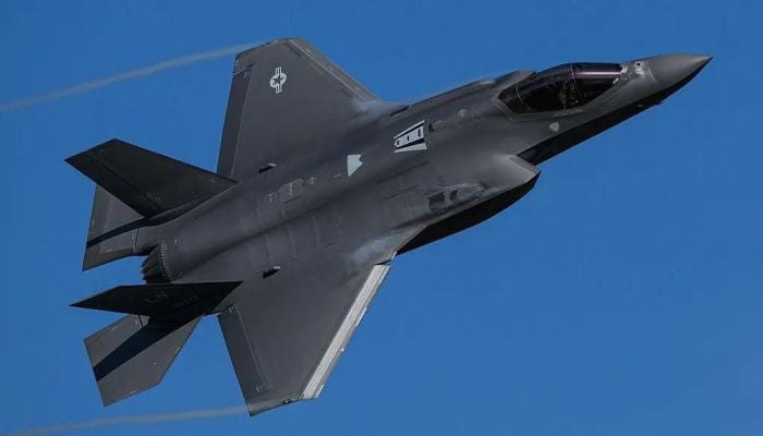 US military says it has launched new strikes on southern Iran