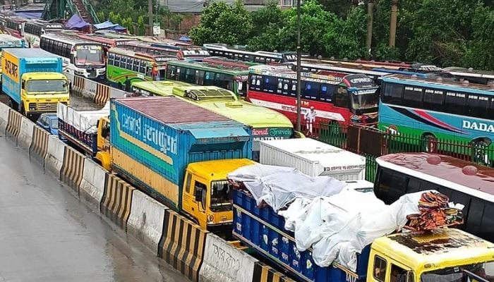 20-kilometre traffic jam grips Gazipur highways as Eid holiday rush intensifies