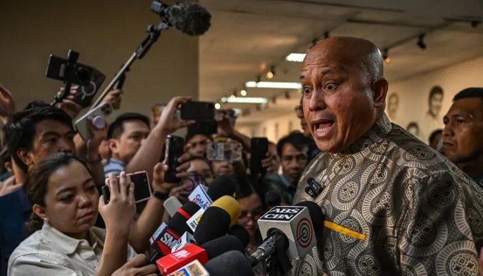 Gunshots ring out at Philippine Senate