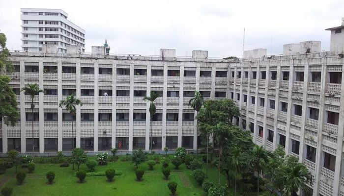 Offices resume on Monday after Eid holidays