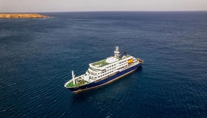 3 dead in suspected hantavirus outbreak on Atlantic cruise ship