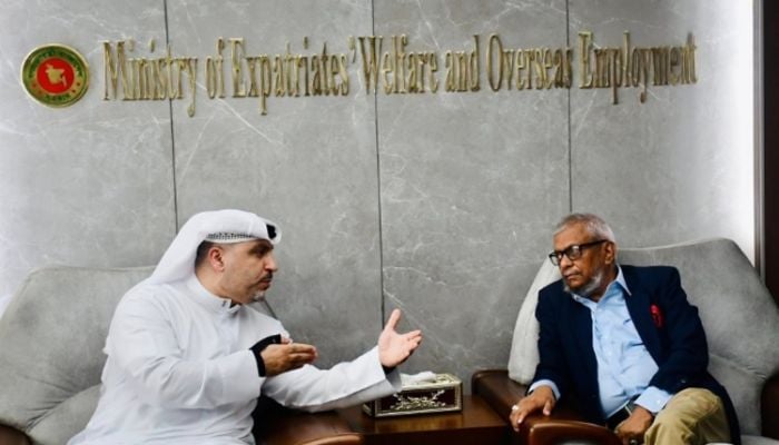 Dubai to recruit 6,000 drivers from Bangladesh