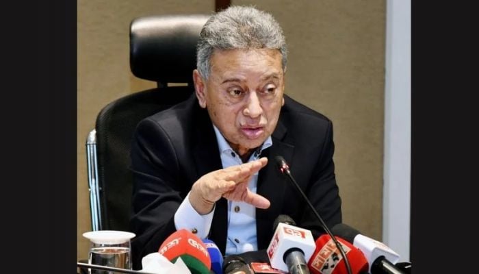 Finance minister orders influence-free implementation of Family Card