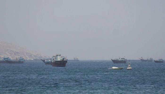 UN to evacuate 11,000 stranded sailors from Strait of Hormuz
