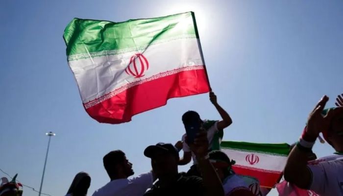 Blackouts, hyperinflation, dissent: Iran considers perilous prospect of peace