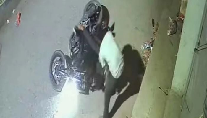 Rafi hit by brick succumbs to injuries