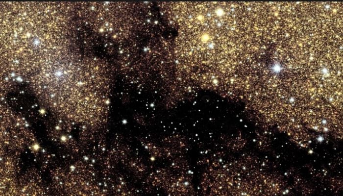 Millions of stars light up largest and most detailed shot of Milky Way’s centre