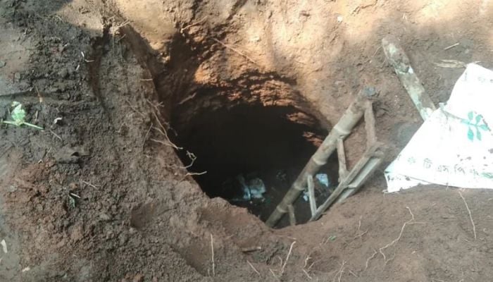 4 die after falling into abandoned well to retrieve goat