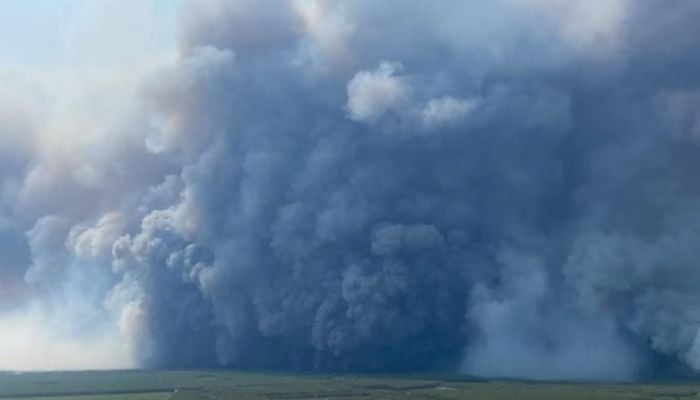 What is a ‘fire cloud’, and how have they worsened wildfires in Europe?