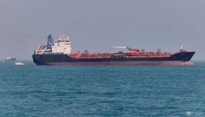 Oil tanker hit by 'unknown projectile' in Strait of Hormuz region: maritime agency