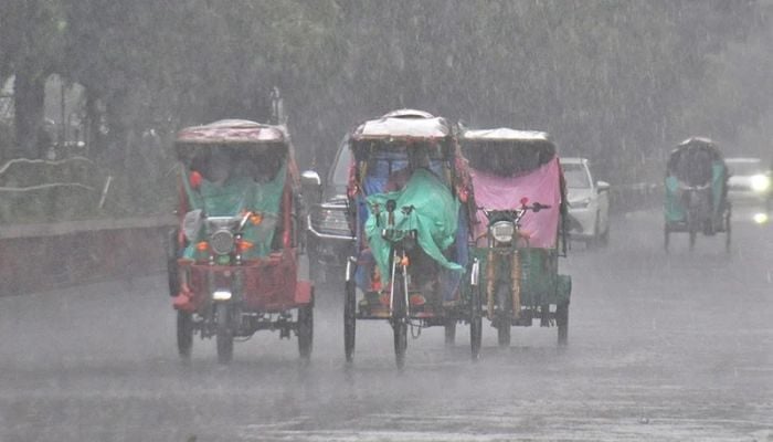 Heavy rain warning across the country, to continue for a week