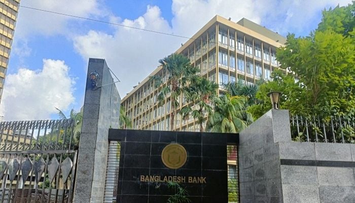 BB relaxes cash margin requirement for fruit imports