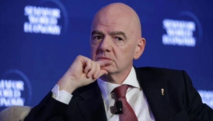 Wales withdraws support for Infantino re-electionafter FIFA stake plan collapses