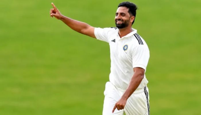 Auqib Nabi becomes first from Jammu & Kashmir to be called up to India's Test squad