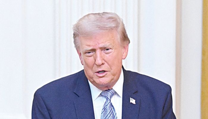 Trump threatens to hit Iran 'very hard'